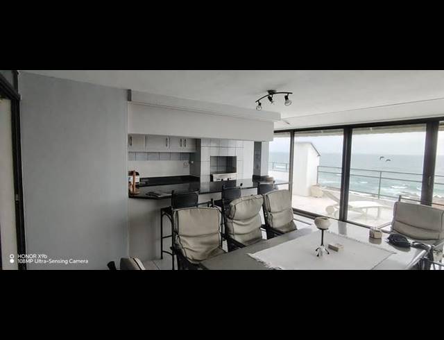 2 BEDROOM APARTMENT FOR SALE IN MANABA BEACH